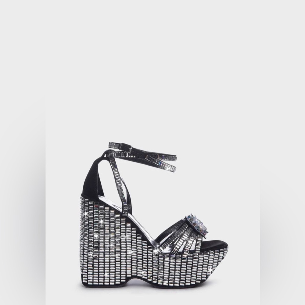 New ROSALIA PLATFORM SPARKLE WEDGES
AZALEA WANG Dolls Kill 6.5 rhinestone